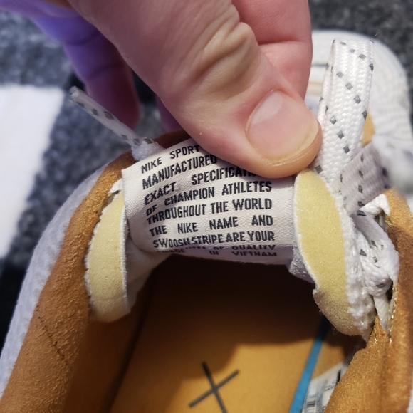 Nike AirMax 720. Sz 11 - Picture 6 of 11